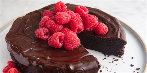 49-best-valentines-day-cake-recipes-easy-v-day image