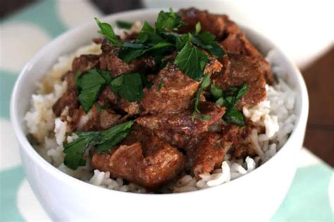 slow-cooker-beef-tips-over-rice-the-magical-slow-cooker image