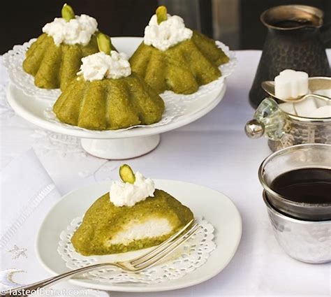 pistachio-semolina-cake-with-cream-mafroukeh-bel image