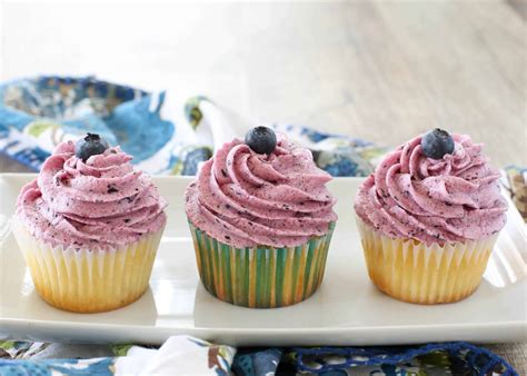 fresh-blueberry-frosting-barefeet-in-the-kitchen image