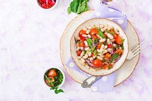 try-this-amazingly-simple-italian-cannellini-bean-salad image