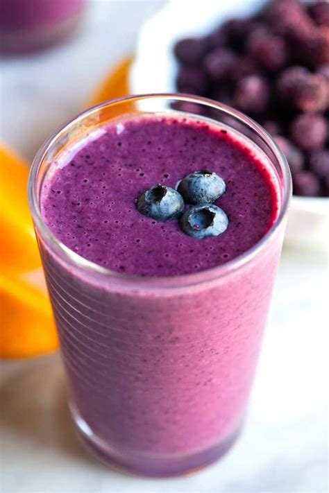 easy-blueberry-smoothie image
