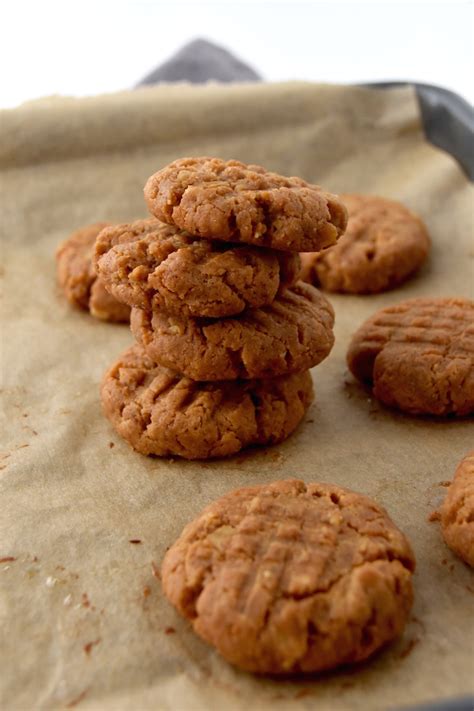 peanut-butter-oatmeal-cookies-healthy-dessert image
