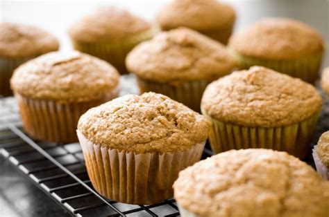 ruthies-6-grain-muffins-bobs-red-mill-blog image