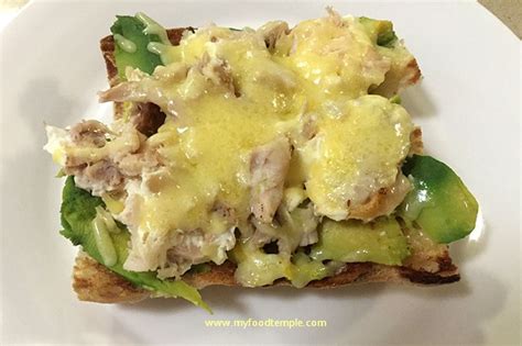 chicken-avocado-and-cheese-melt-recipe-my-food image
