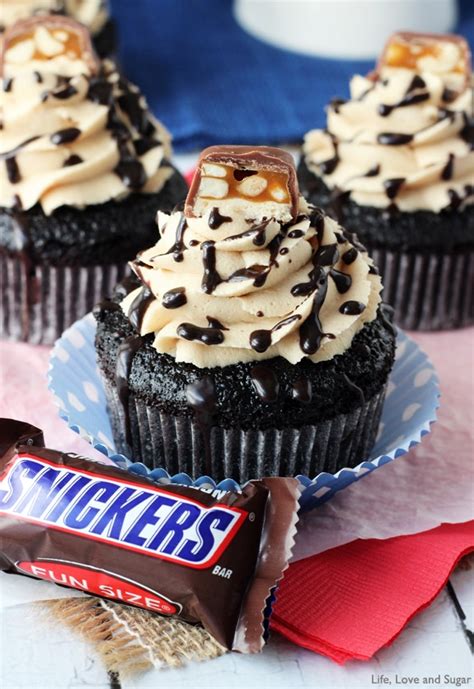 snickers-cupcakes-the-best-chocolate-cupcakes image