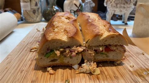canned-tuna-recipe-french-style-tuna-sandwich-pan image