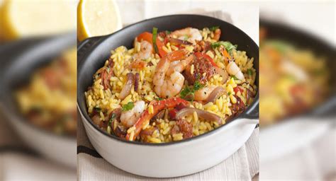 one-pot-spanish-rice-and-prawns-recipe-times-food image