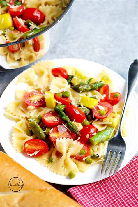 pasta-primavera-quick-recipe-a-pinch-of-healthy image