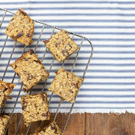 healthy-flapjack-recipe-the-hedgecombers image