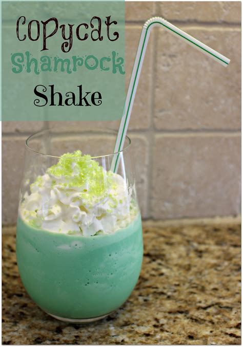 shamrock-shake-mcdonalds-copycat-princess-pinky image