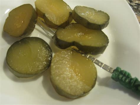 luveys-eight-day-sweet-pickle-chips-cathy-barrow image