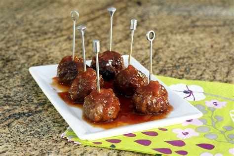 14-of-our-favorite-meatball-recipes-make-your-best image