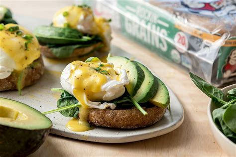 vegetarian-eggs-benedict-with-spinach-and-avocado image