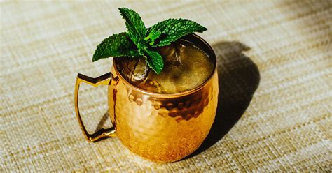 kentucky-mule-cocktail-recipe-liquorcom image