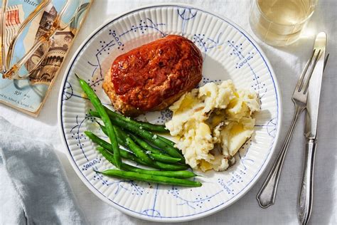 best-meatloaf-for-one-how-to-cook-meatloaf-for-one image