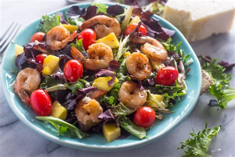 shrimp-mango-salad-with-lime-vinaigrette-gimme image