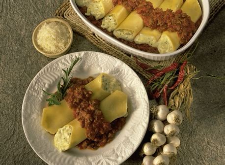 baked-manicotti-canadian-goodness-dairy-farmers-of-canada image