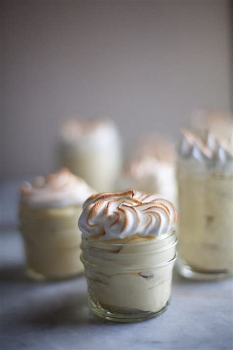 banana-pudding-with-pastry-cream-and-swiss image