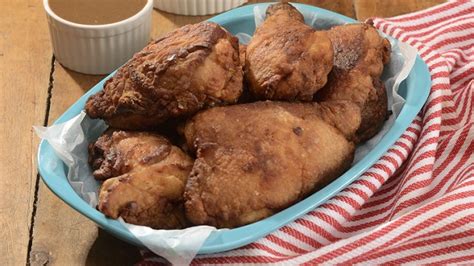 crispy-fried-chicken-adobo-recipe-yummyph image