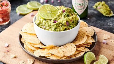 easy-spicy-green-guacamole-tabasco image