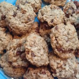 quakers-vanishing-oatmeal-cookies-my-variation-bigoven image