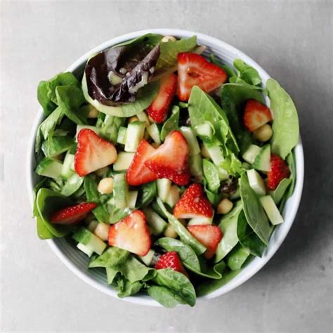 low-fodmap-salad-dressing-the-fodmap-formula image