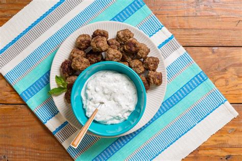 greek-beef-meatballs-firsthand-foods-recipe-features image