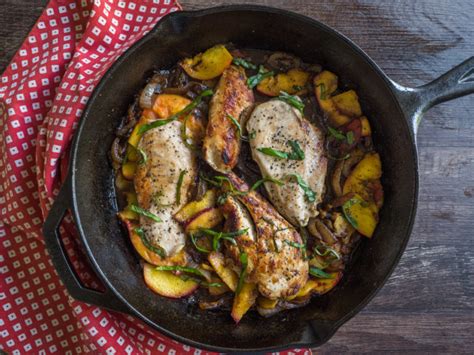 20-minute-balsamic-peach-chicken-skillet-12-tomatoes image