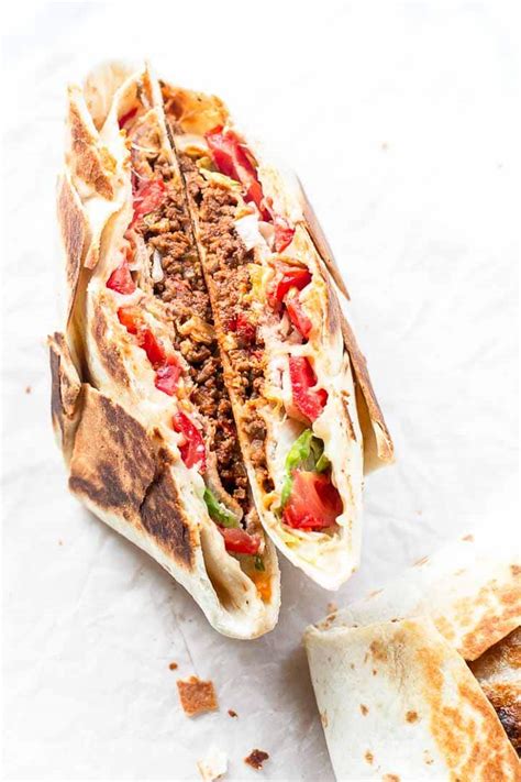 how-to-make-a-crunchwrap-the-tortilla-channel image