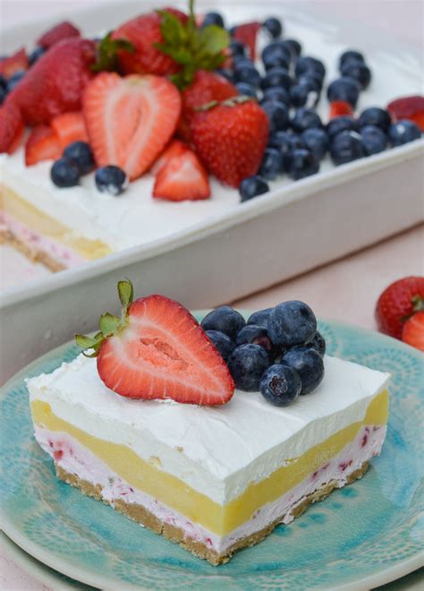 no-bake-strawberry-cheesecake-lush-maebells image