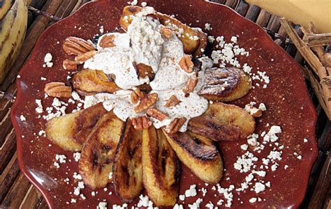 plantains-with-cream-and-fresh-cheese-vv image