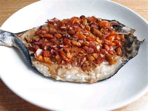 baked-bangus-recipe-filipino-milkfish-the-odehlicious image