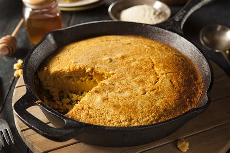cornbread-recipe-with-freshly-milled-corn-grains image