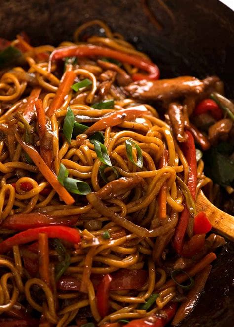 lo-mein-noodles-recipetin-eats image