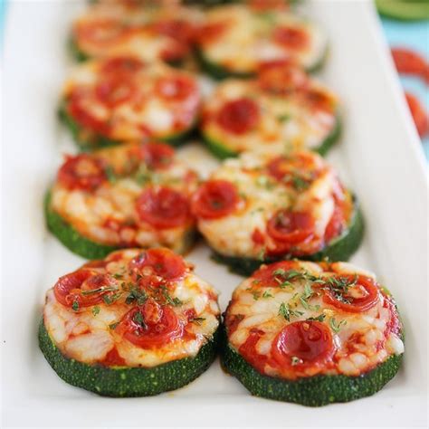 zucchini-pizza-bites-the-comfort-of-cooking image