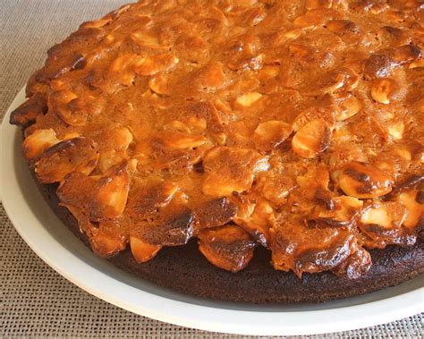 almond-pie-food-from-portugal image