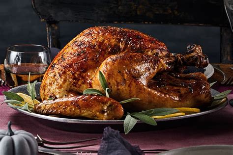 cider-glazed-turkey-canadian-living image