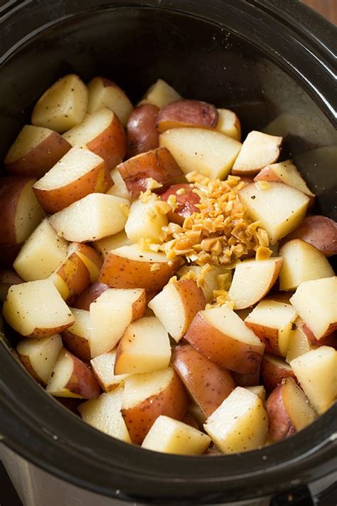 slow-cooker-garlic-mashed-potatoes-cooking-classy image