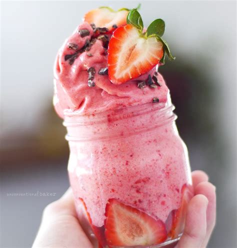 strawberry-banana-ice-cream-recipe-unconventional image