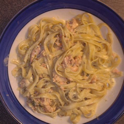 fettuccine-with-smoked-salmon-vodka-and image