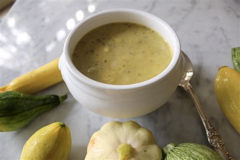 chilled-summer-squash-soup-recipes-sur-le-platsur image