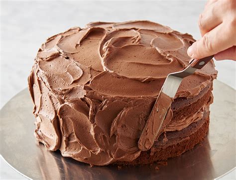 best-chocolate-buttercream-frosting-recipe-land-olakes image
