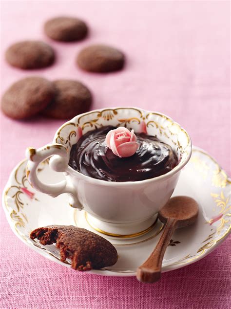 chocolate-pudding-nigellas-recipes-nigella-lawson image