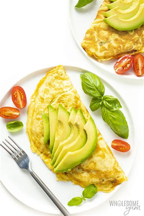 the-perfect-omelette-recipe-avocado-veggies image