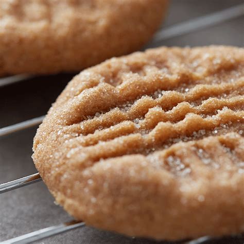 3-step-peanut-butter-cookies-recipe-peter-pan-nut-butter image