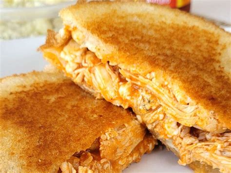 buffalo-chicken-grilled-cheese-sandwich image