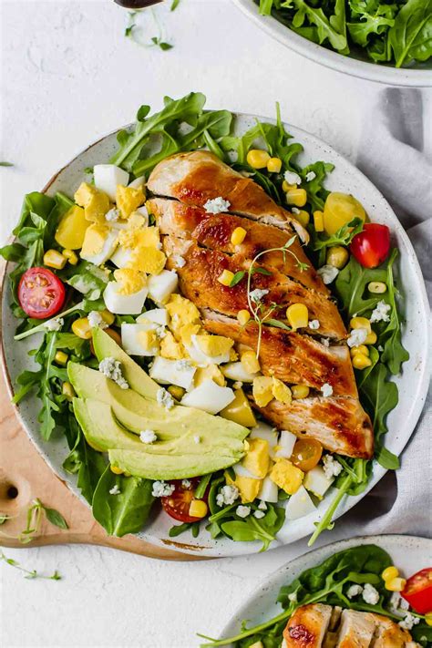 healthy-chicken-cobb-salad-recipe-jar-of-lemons image