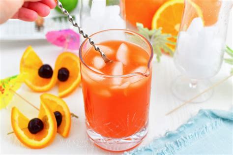 rum-punch-easy-tropical-cocktail-recipe-thats-sweet image