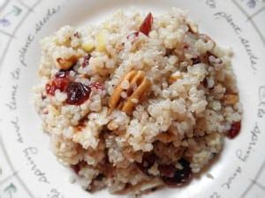 quinoa-salad-with-pecans-and-cranberries-nutrition image
